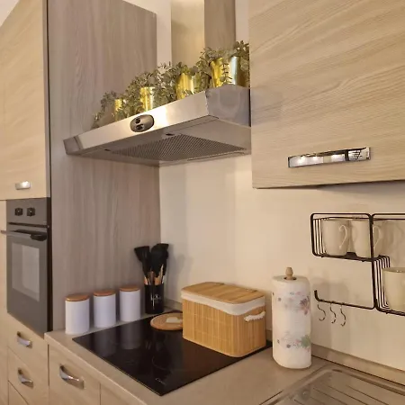 Regina In Porta Romana 2 - Sky Tv, Wifi E Breakfast Box Apartmán Milán
